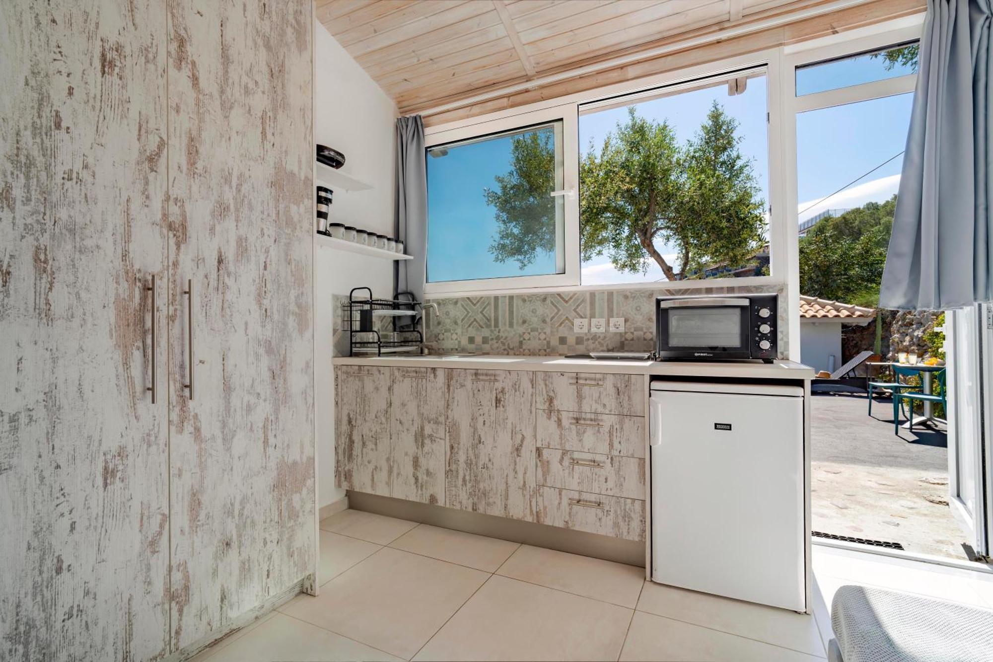 Rafaela'S Sea View House Apartment อายิโอสนิโกลาโอส ภายนอก รูปภาพ